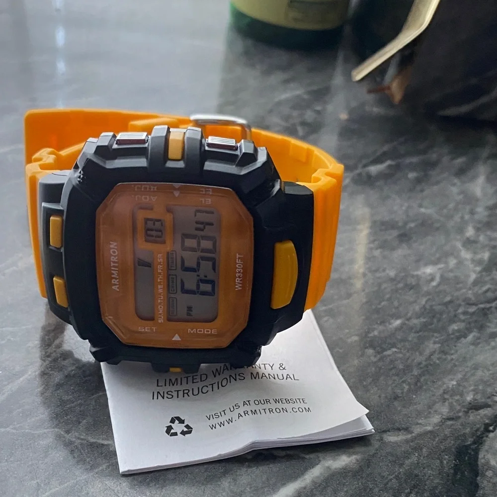 Armitron sleek smartwatch