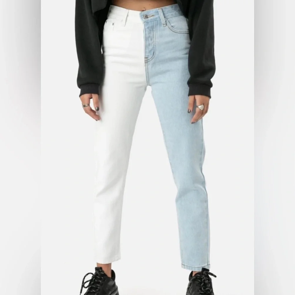 ⚡️ Adika Two-Tone Straight Leg Jeans – White & Denim – Button Fly