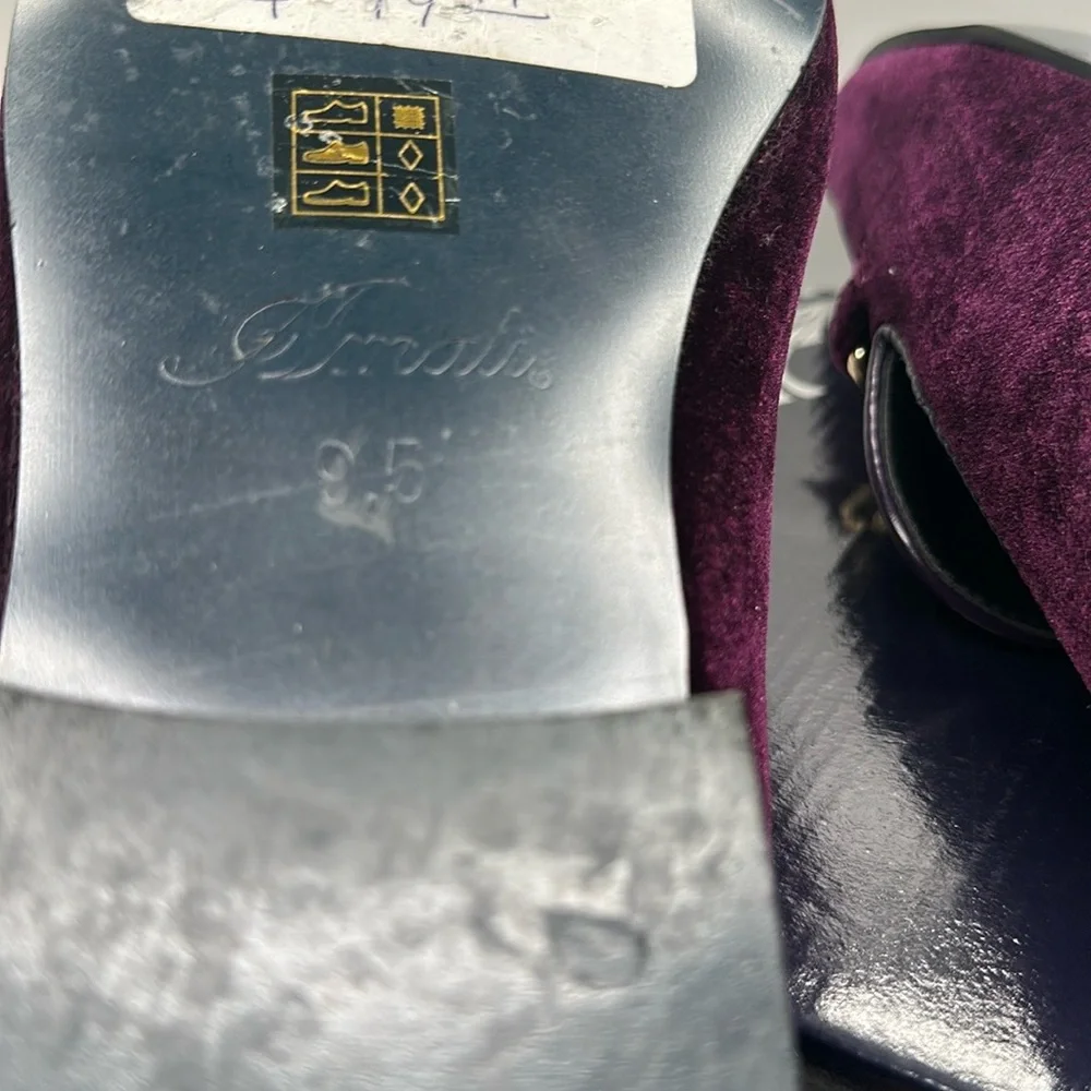 Amalfi Sz 9 1/2 Purple Chain Gold Gold Velvet Slip-On Loafers