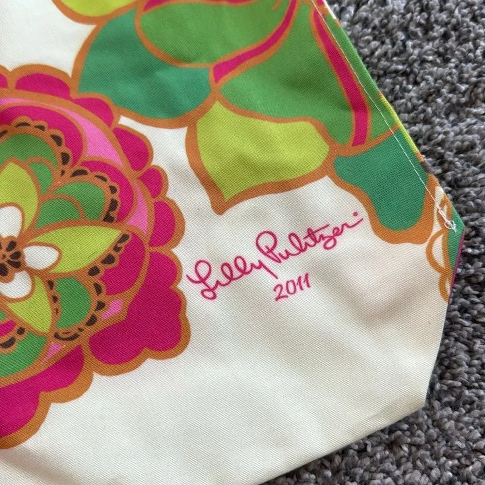 Lilly Pulitzer this lilly