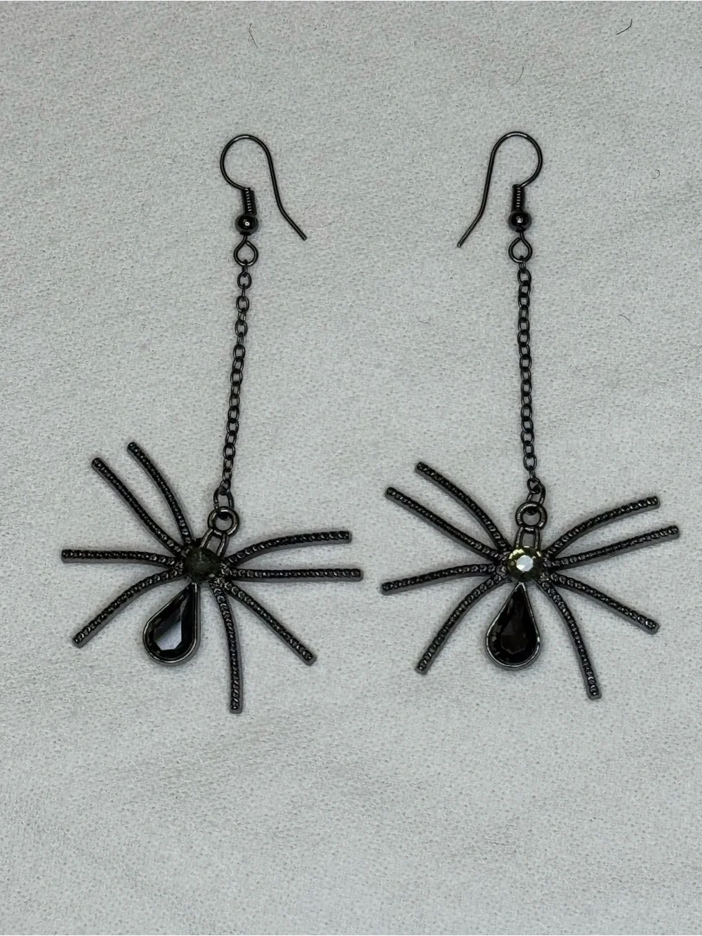 Betsey Johnson Glampire Spider Drop Earrings Red Glitter Crystal Halloween Goth