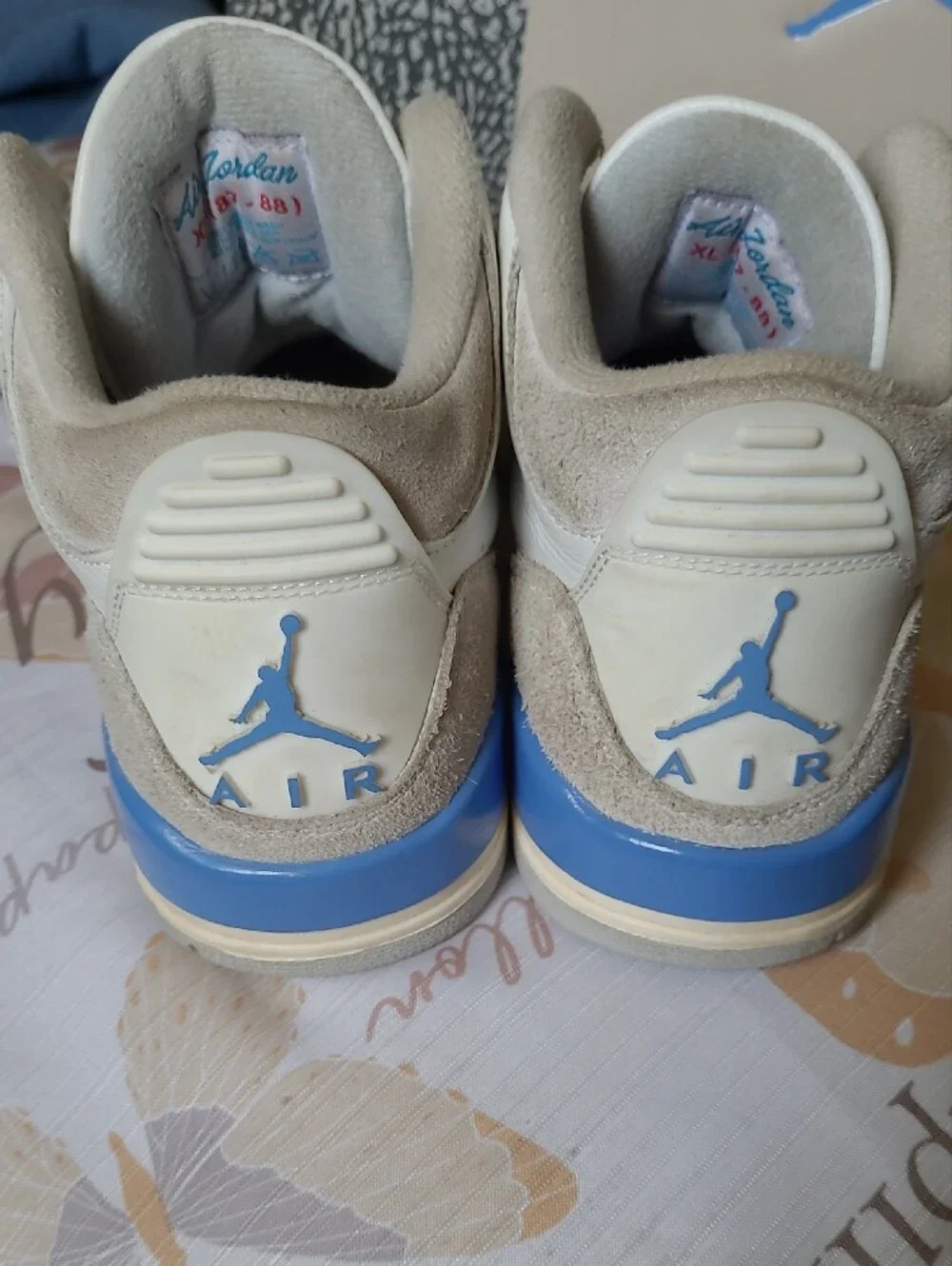 Jordan Men's White & Light Blue Low-Top Sneakers