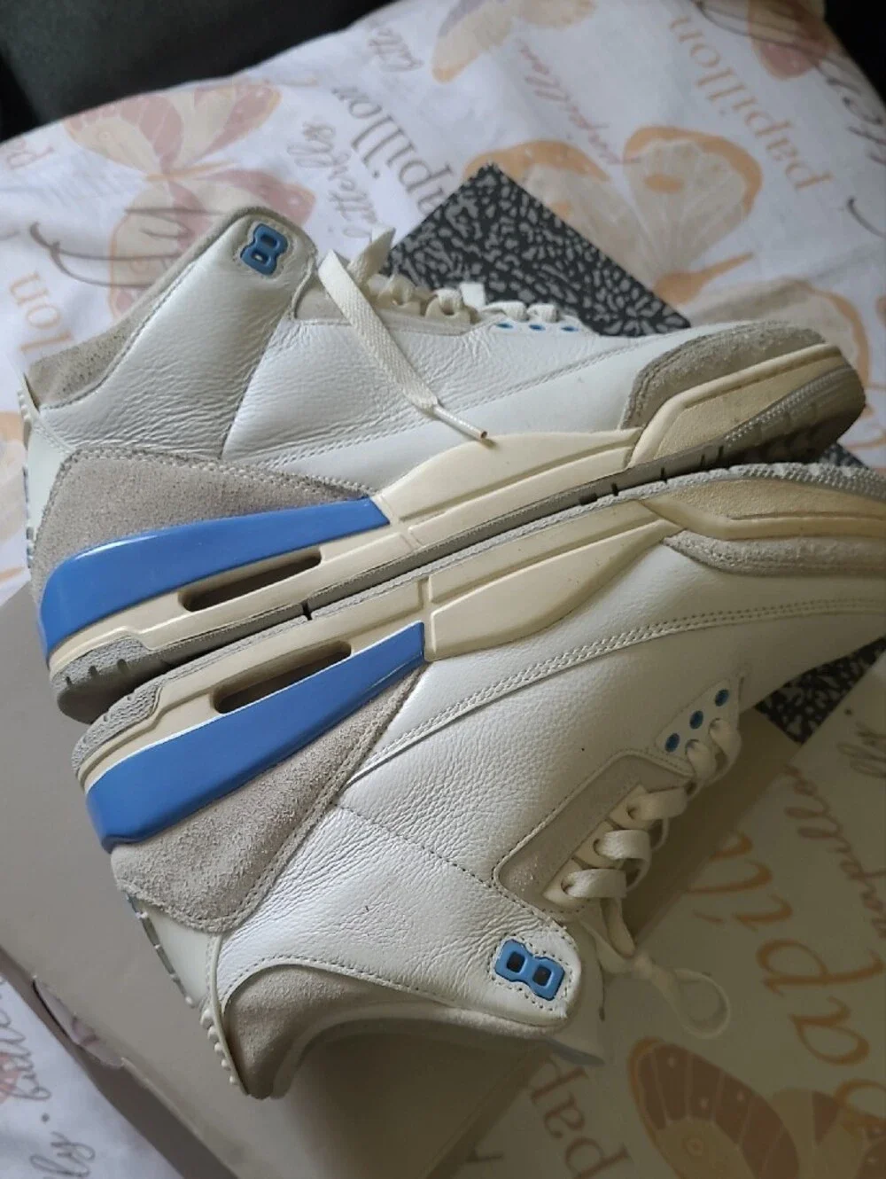 Jordan Men's White & Light Blue Low-Top Sneakers
