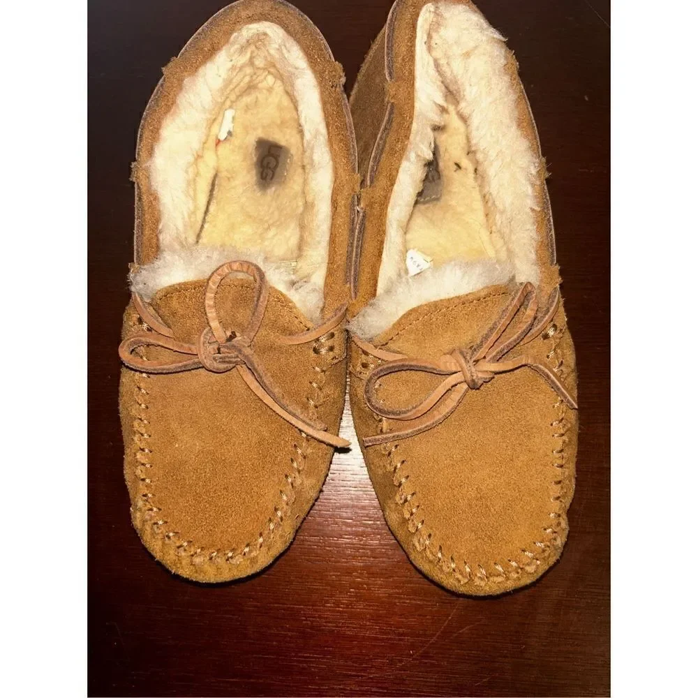 UGG girls size