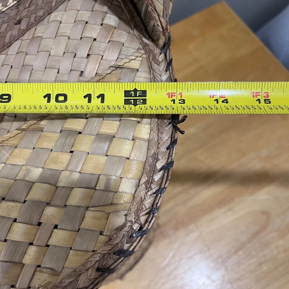 N/A handcrafted woven