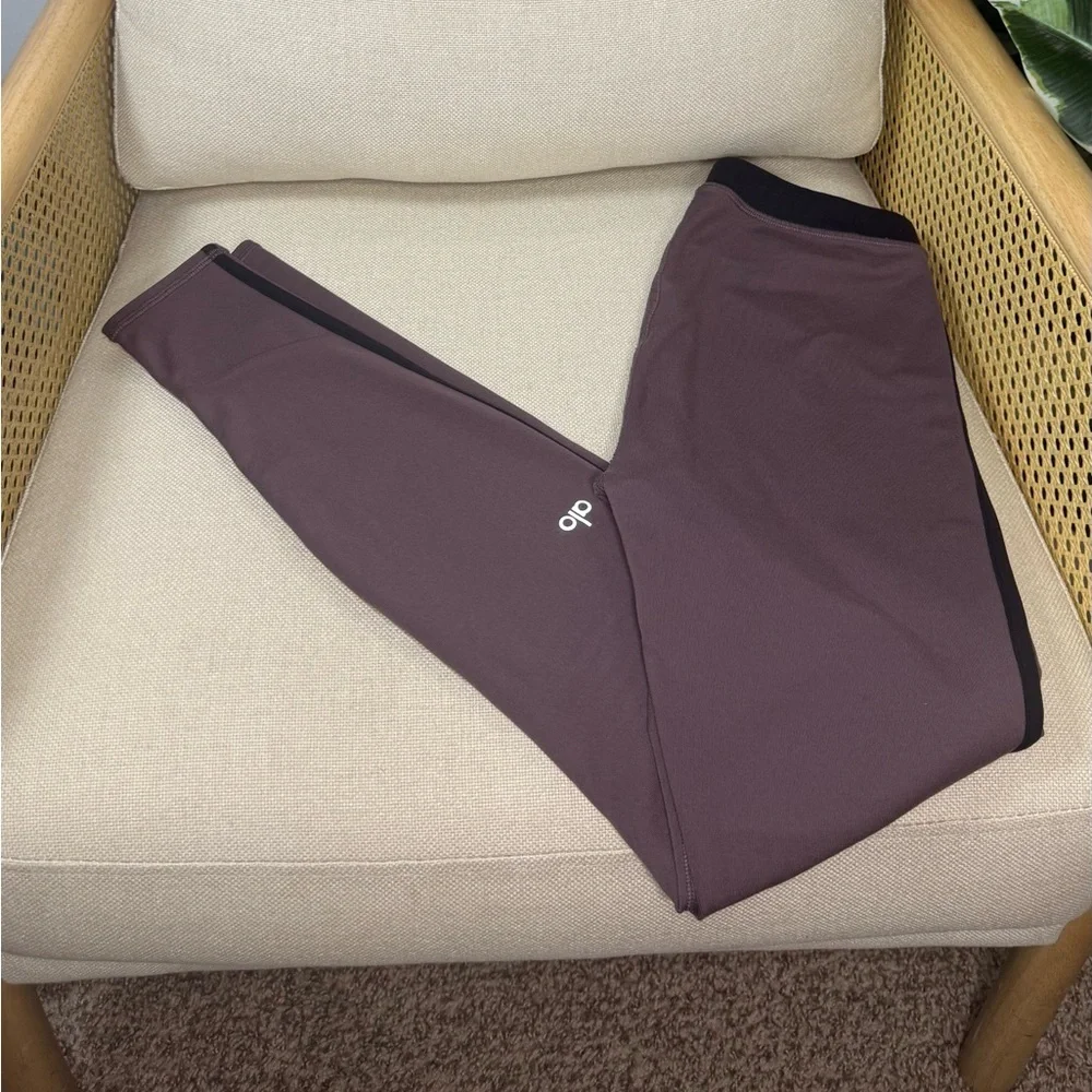 Alo Yoga Airbrush High Waist Stream Lined Leggings 29