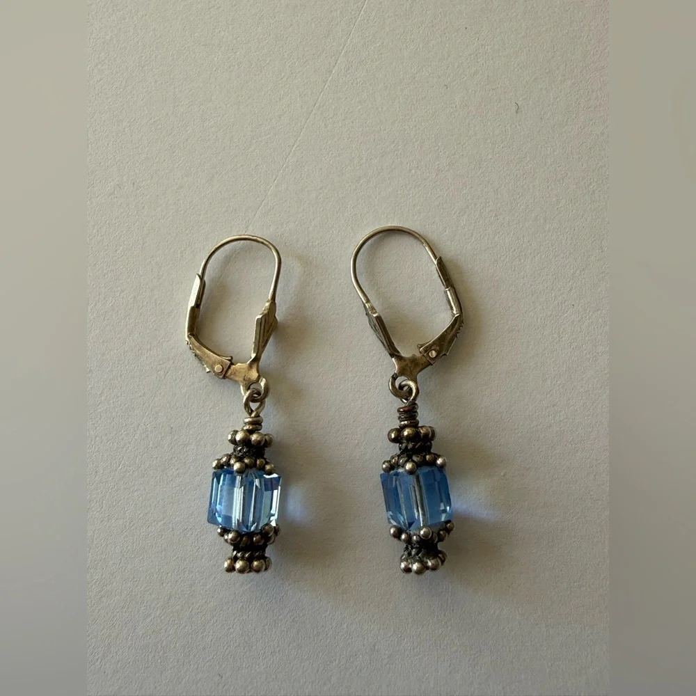 925 Sterling Silver these elegant