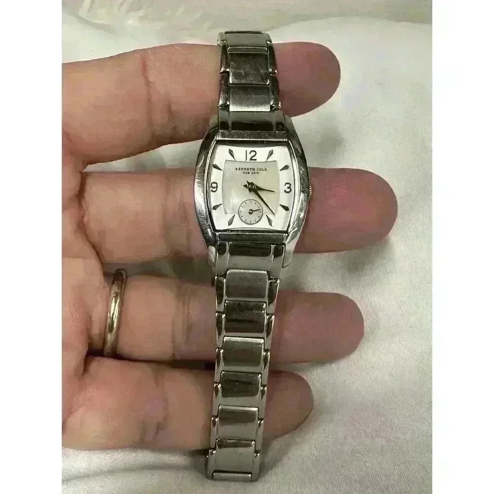 Kenneth Cole New York this kenneth