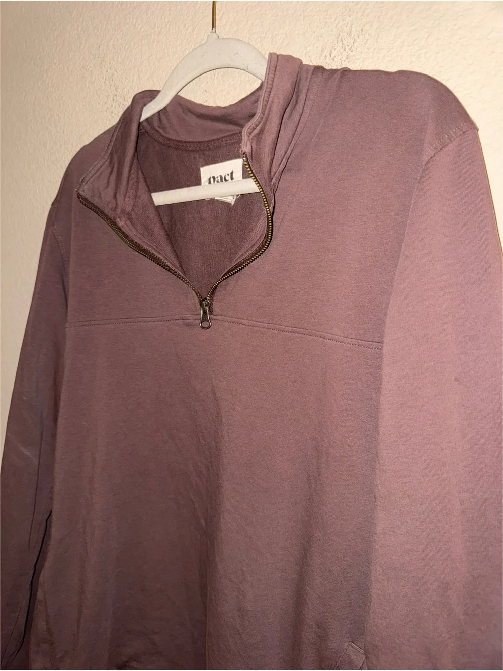 Pact Men’s Stretch French Terry Quarter Zip Sweatshirt Size Medium Dusty Brown