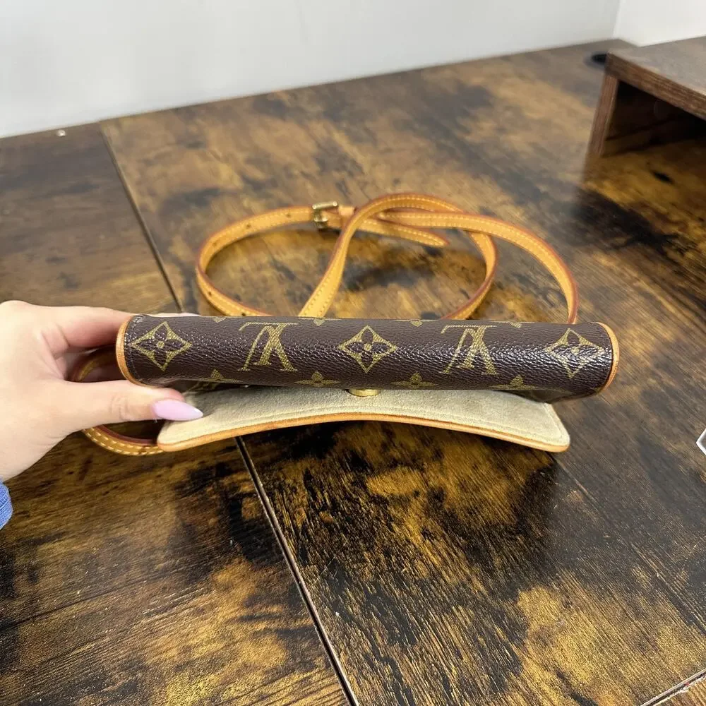 Louis Vuitton pre owned