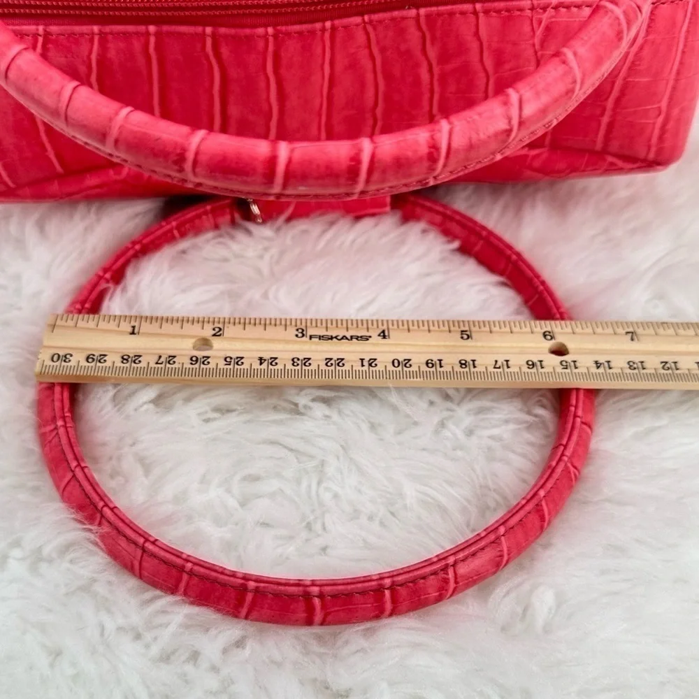 Susan Nichole Pink Crocodile Vegan Leather Oneness with Earth Hand/Cosmetic Bag