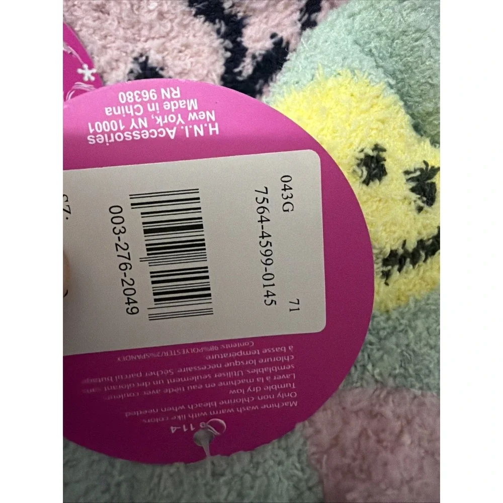 The Unbranded Brand toddler girl