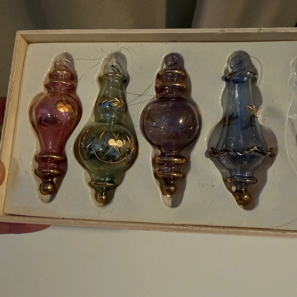 N/A hand blown