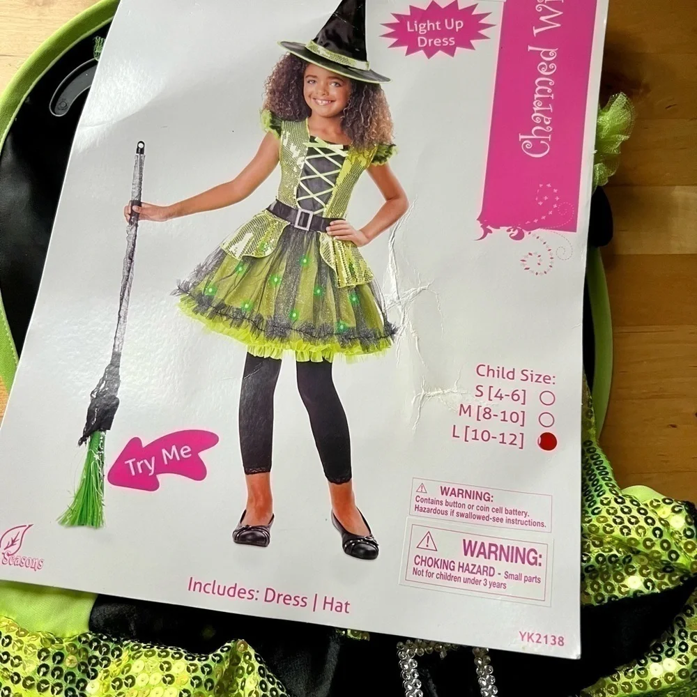 🎃NWT-LIGHT UP CHARMED WITCH-SIZE 10/12