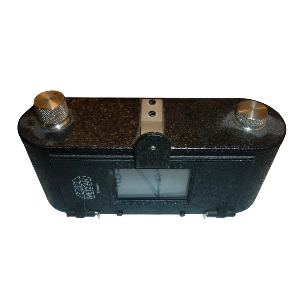 Leica measurements width
