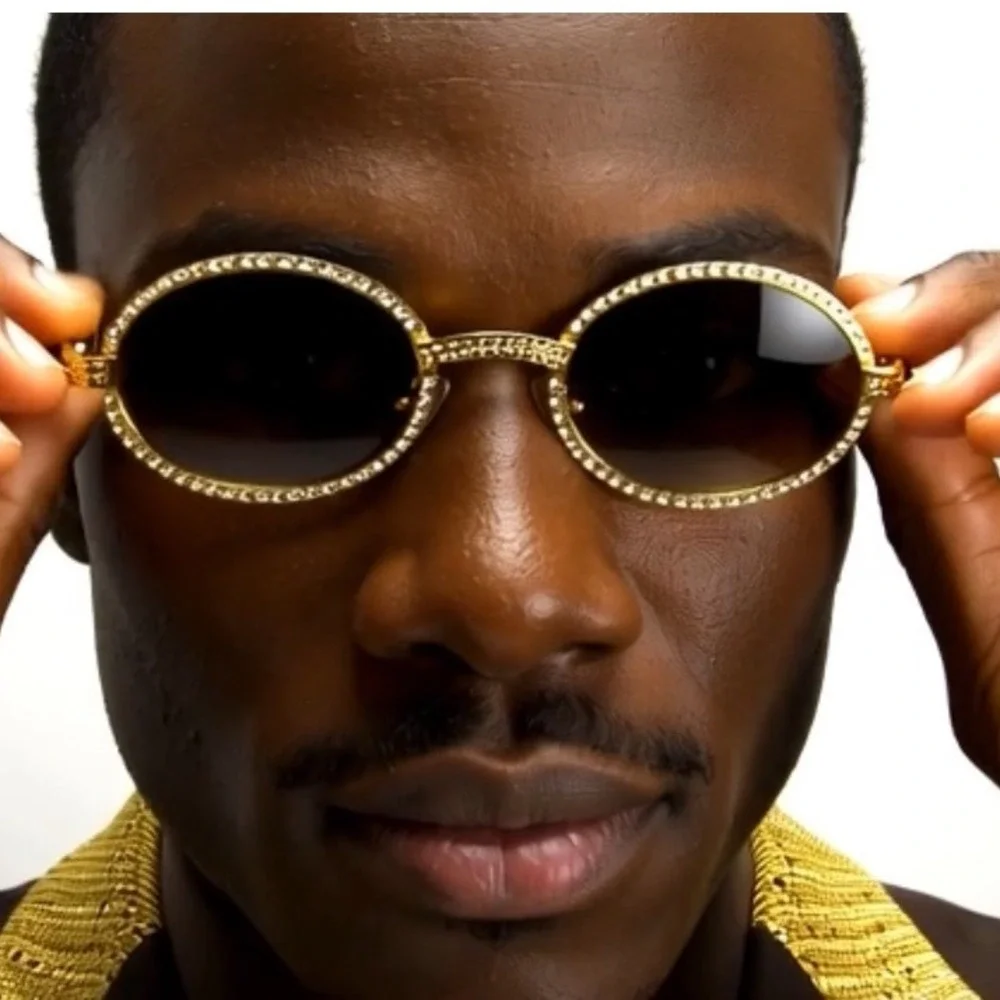 N/A oval sunglasses