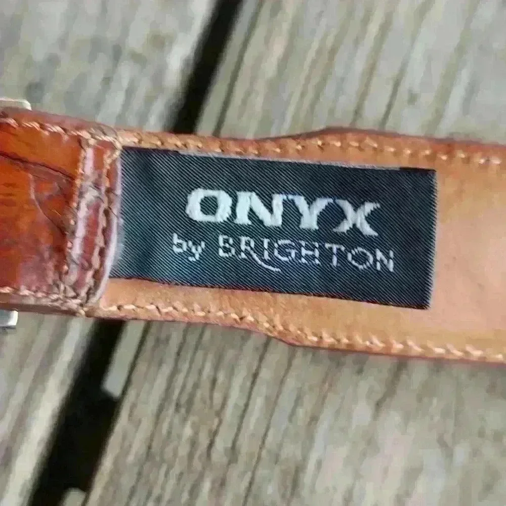 ONYX by Brighton size 36