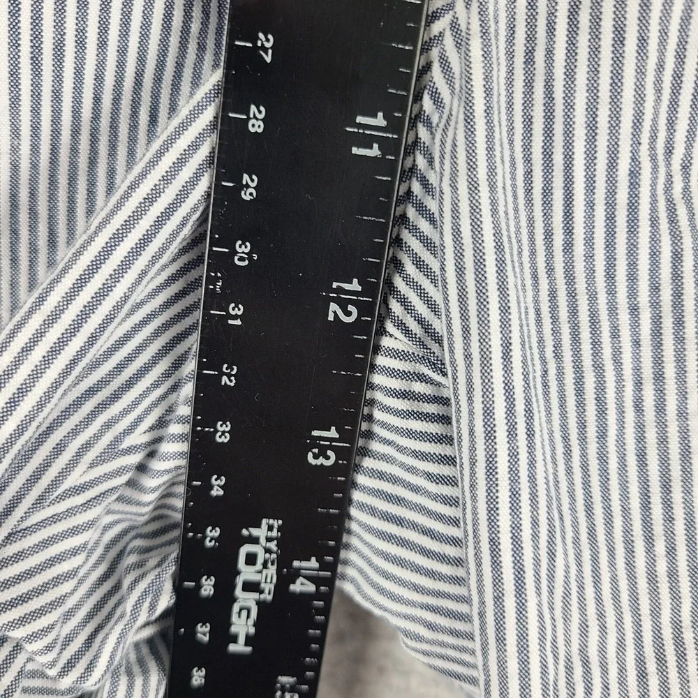 IZOD Shorts Mens 40 Blue Striped 9