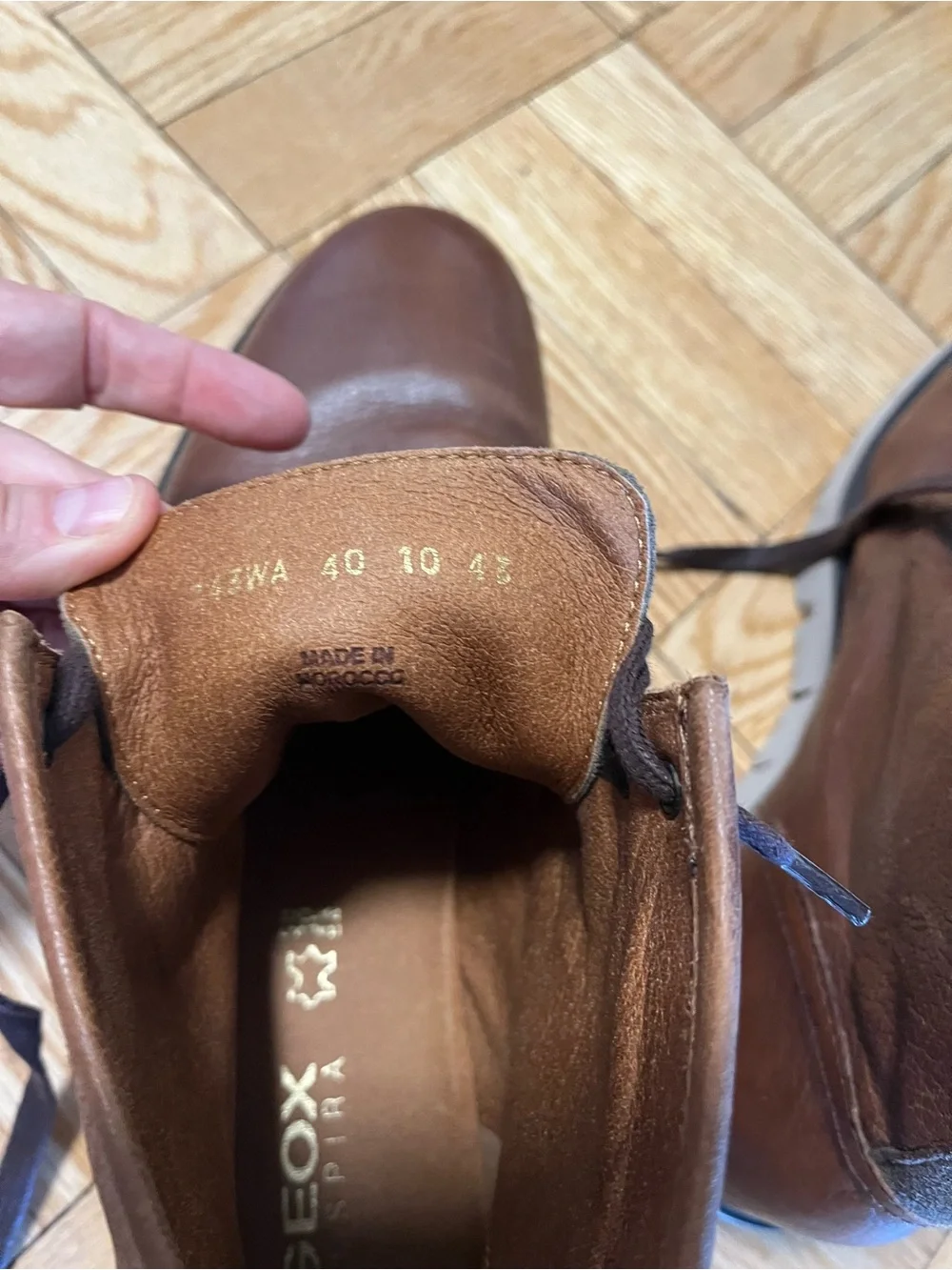 Geox Brown Pebbled Leather Chukka Boots with Brown Laces and Light Gray Outsole
