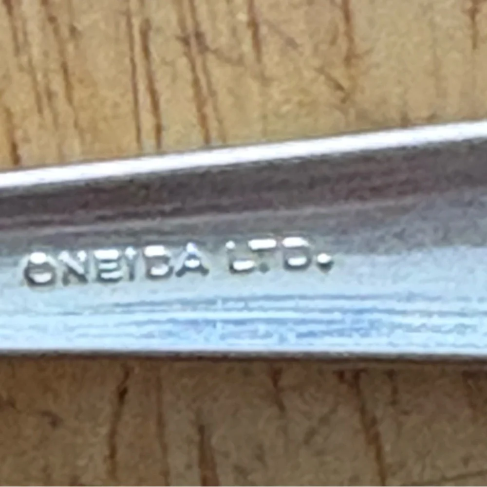 Wm Rogers forks vintage
