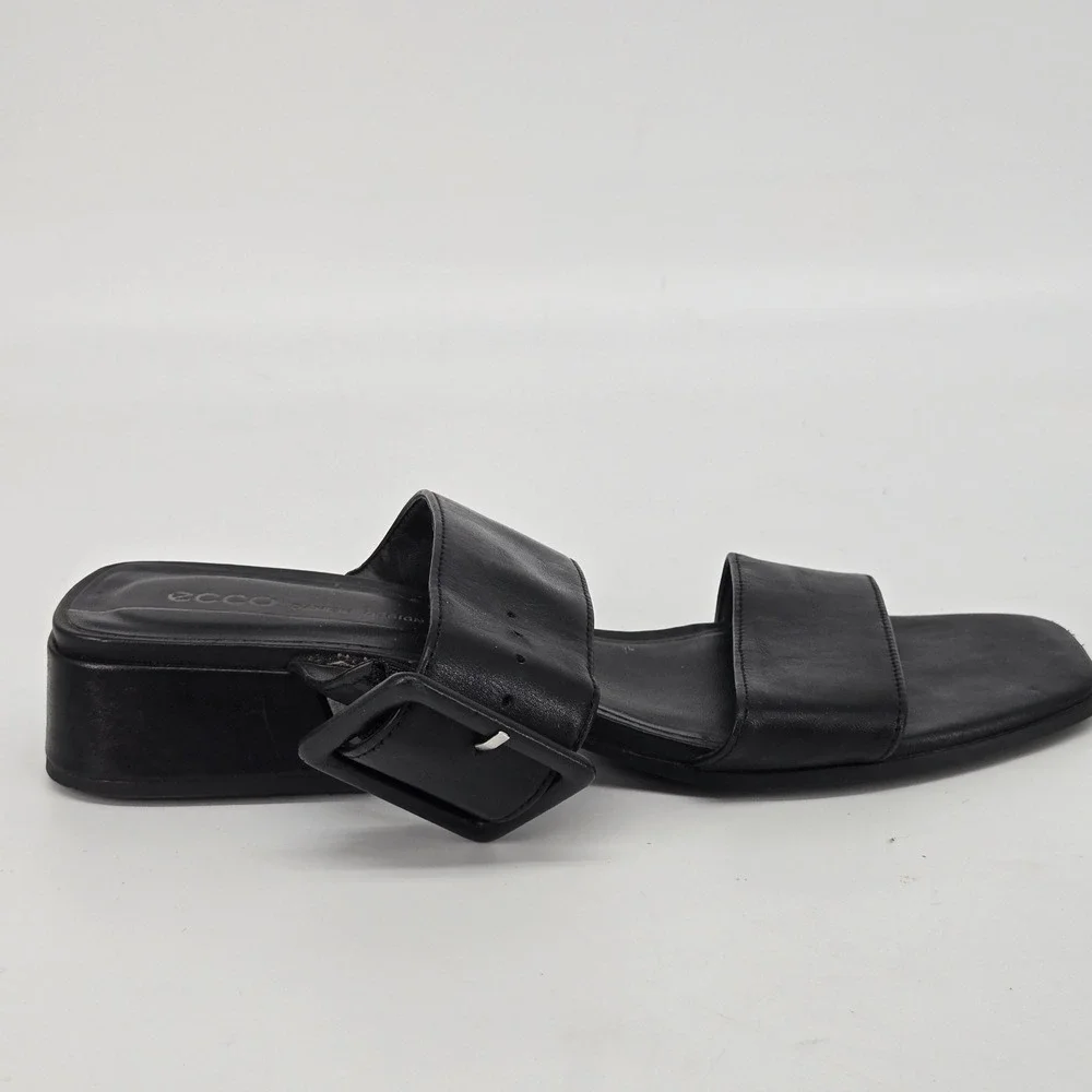 Ecco Danish Design Black Leather Wide Buckle Strap Block Heel Sandals 38 / 7