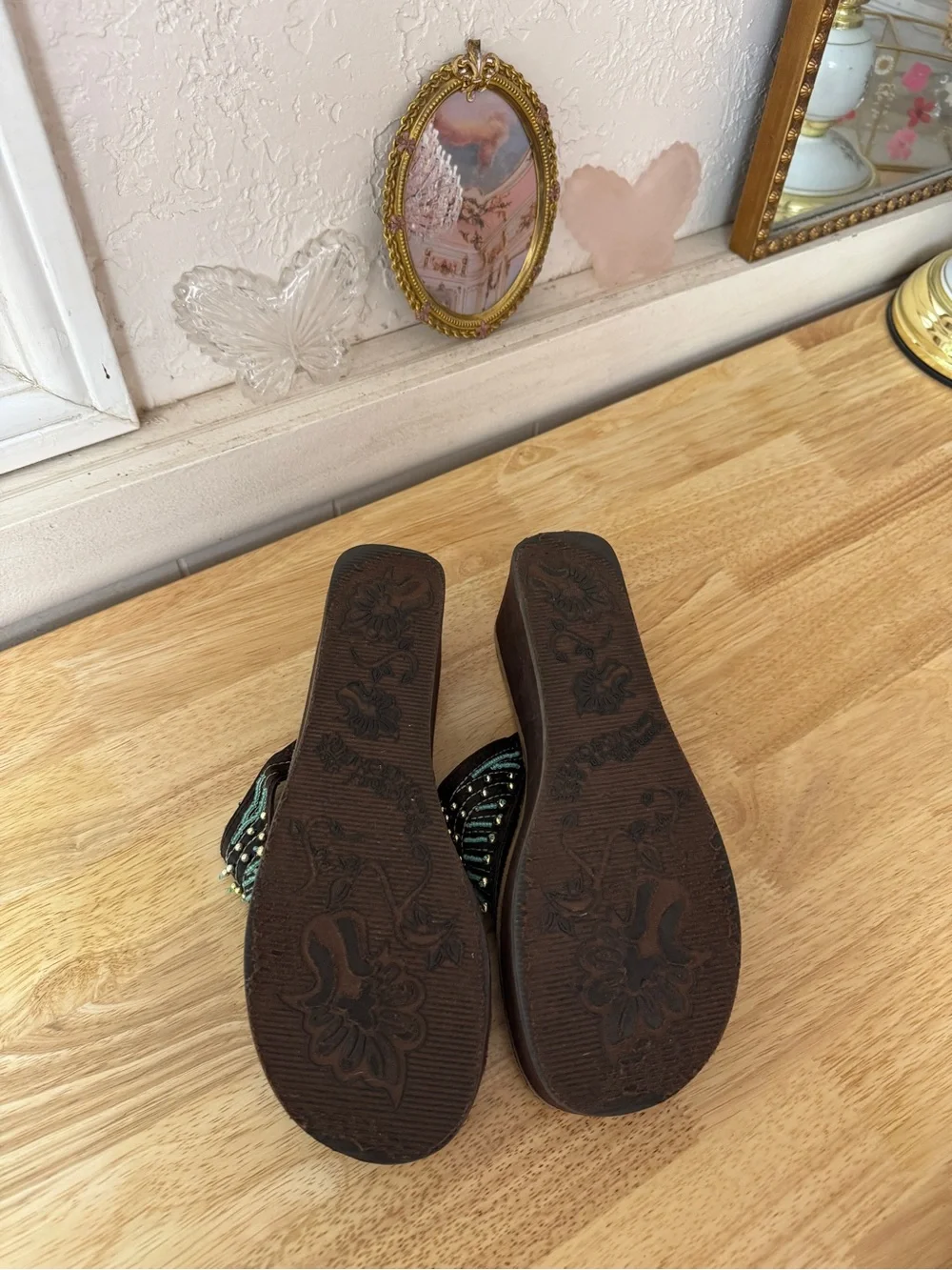 2000s Skechers Embellished Platform Flip Flops Size 8 Y2K Boho Festival Sandals