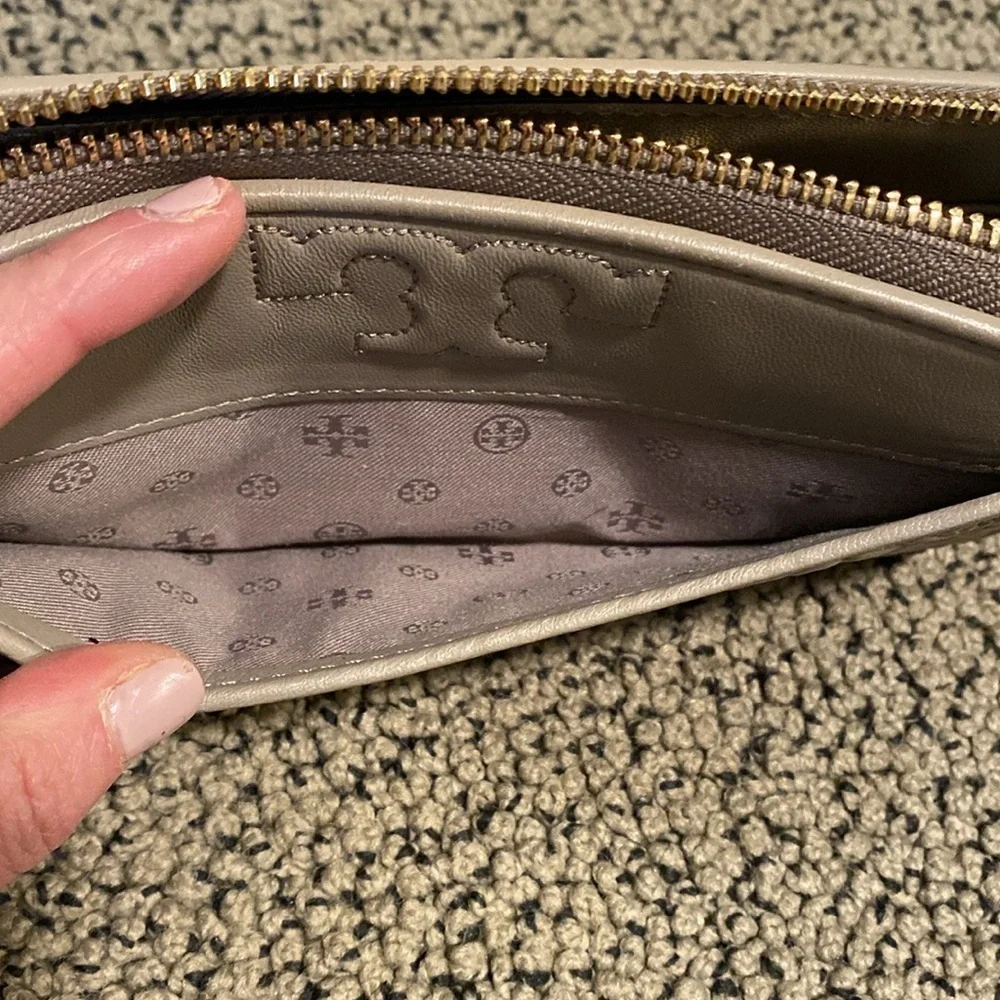 Tory Burch gray pocket