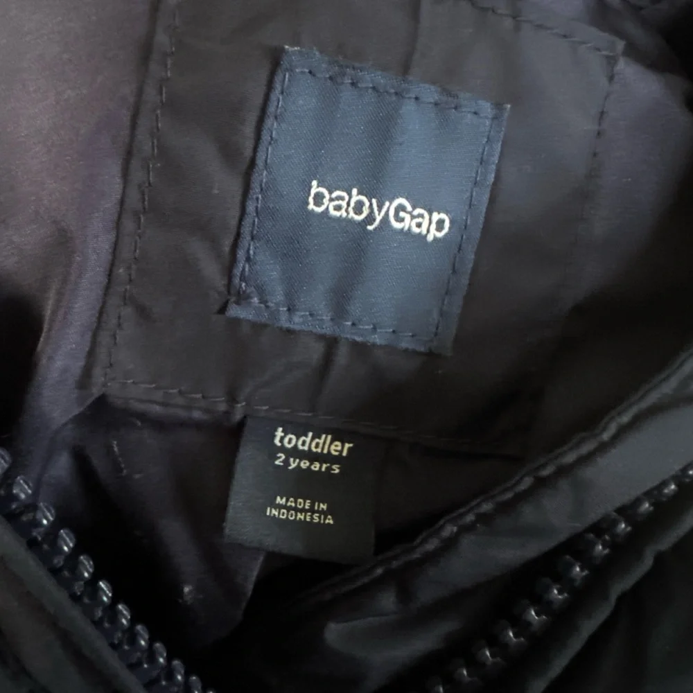 GAP Faux Fur Hood Puffer‎ Vest Navy Blue Toddler Boy 2T