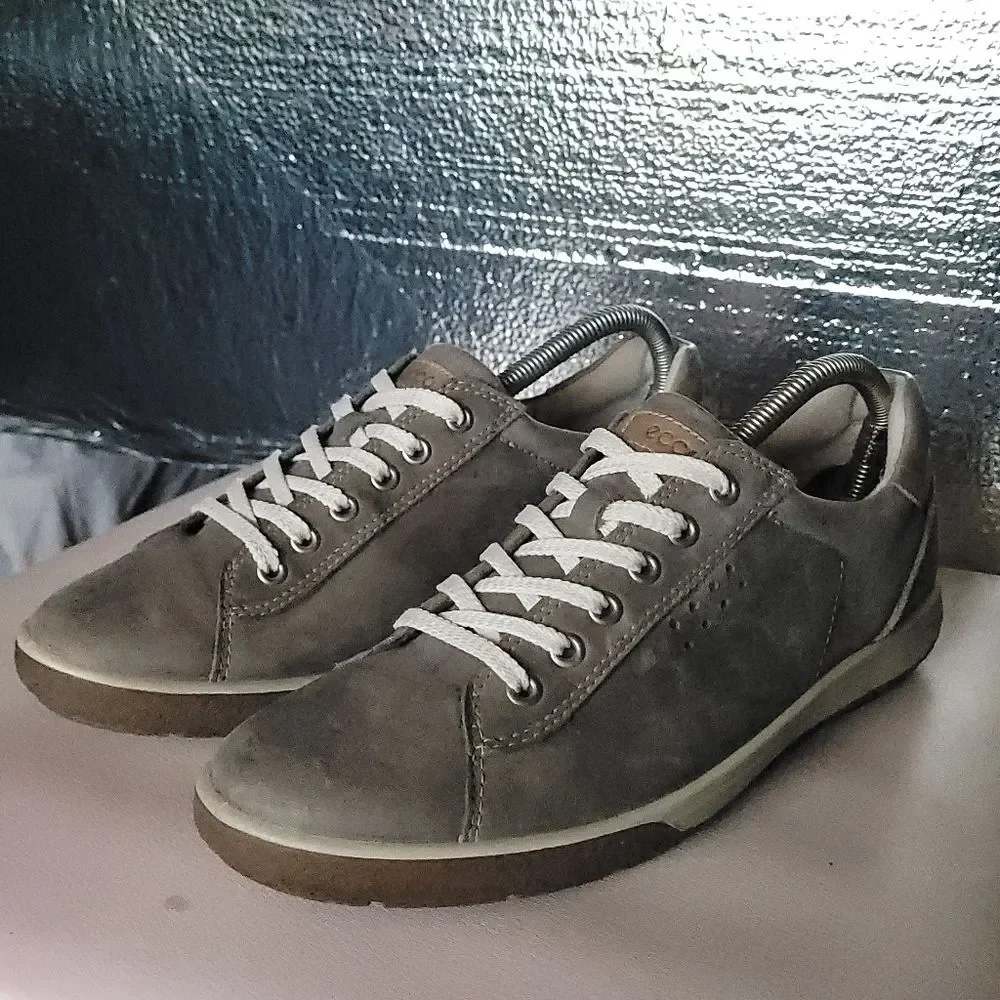 Ecco Chase II Gray Leather Sneaker Shoes Womens Size EU 41 US 10-10.5
