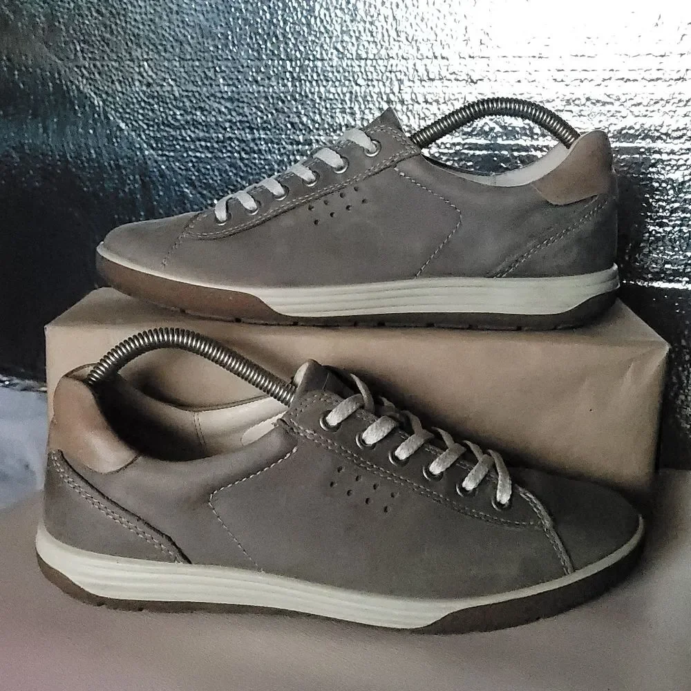 Ecco Chase II Gray Leather Sneaker Shoes Womens Size EU 41 US 10-10.5