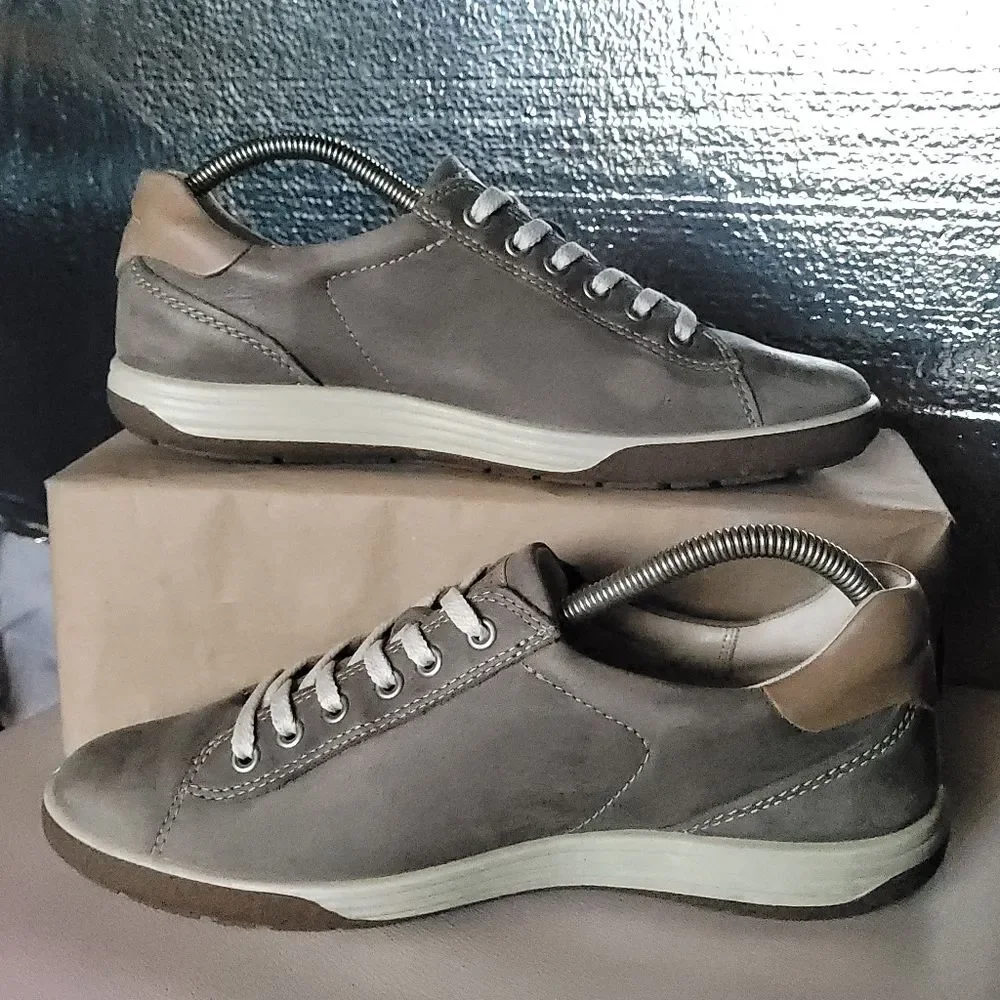 Ecco Chase II Gray Leather Sneaker Shoes Womens Size EU 41 US 10-10.5