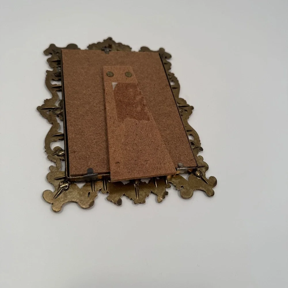 N/A vintage ornate