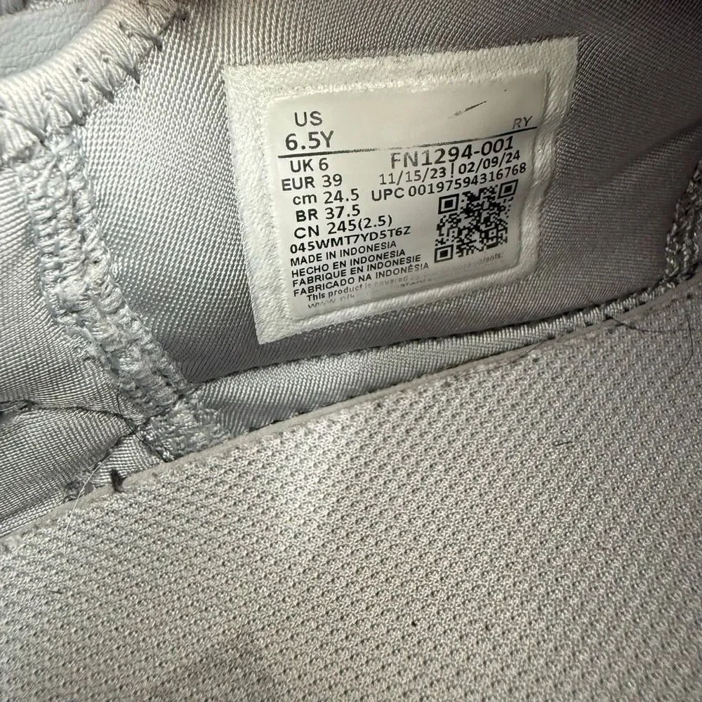 Nike preowned good