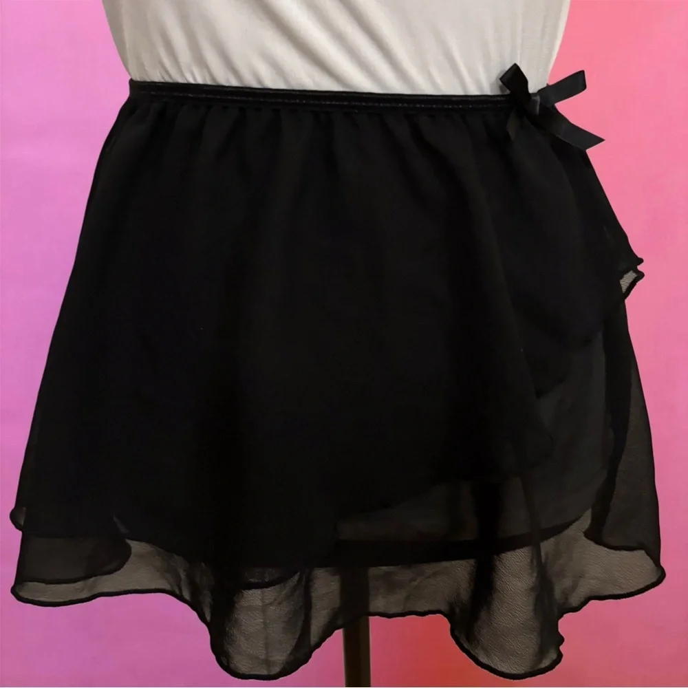 Freestyle Danskin Black Chiffon Dance Ballet Tutu Skirt with Bow - 10/12 Large