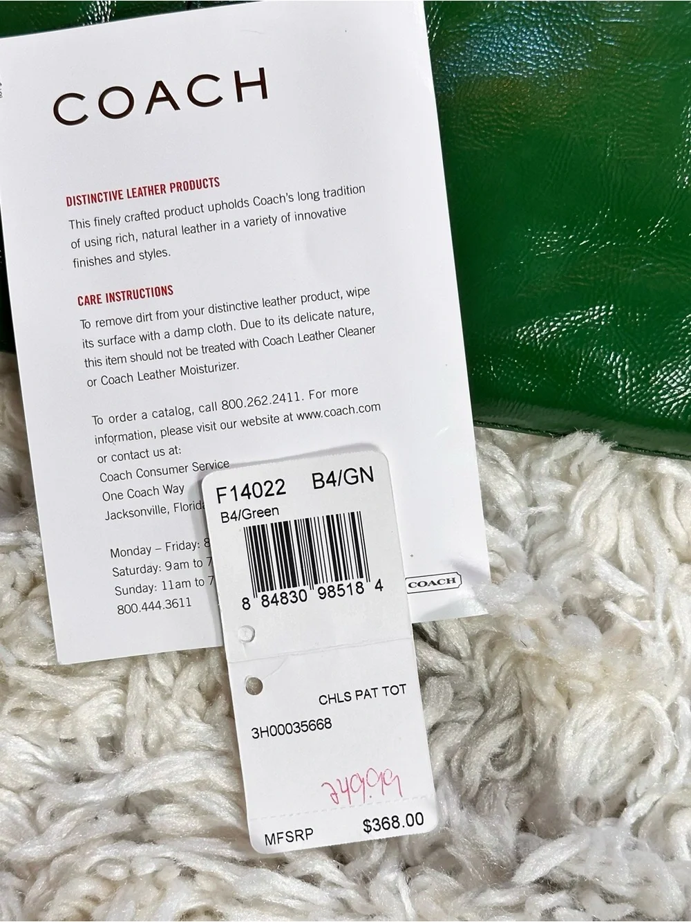 Coach Glossy Green Leather Tote with Gold Turnlock F14022
