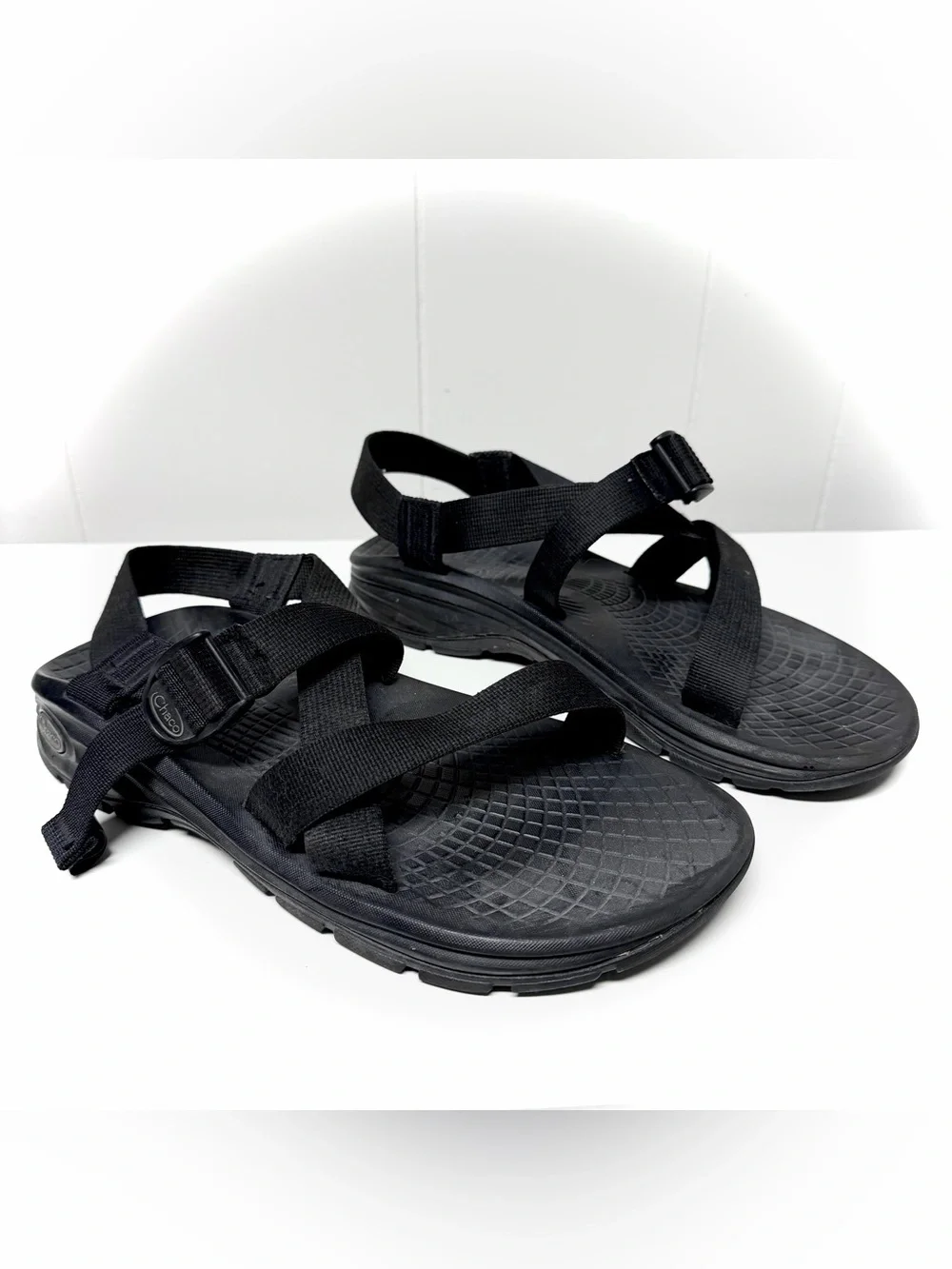 Chaco Men’s Zvolv 2 Black Sandals Size 10