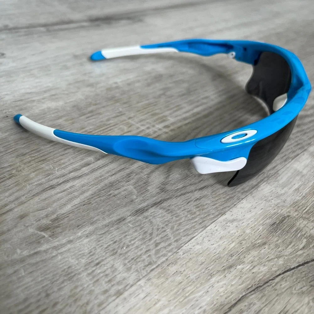 Oakley excellent frame