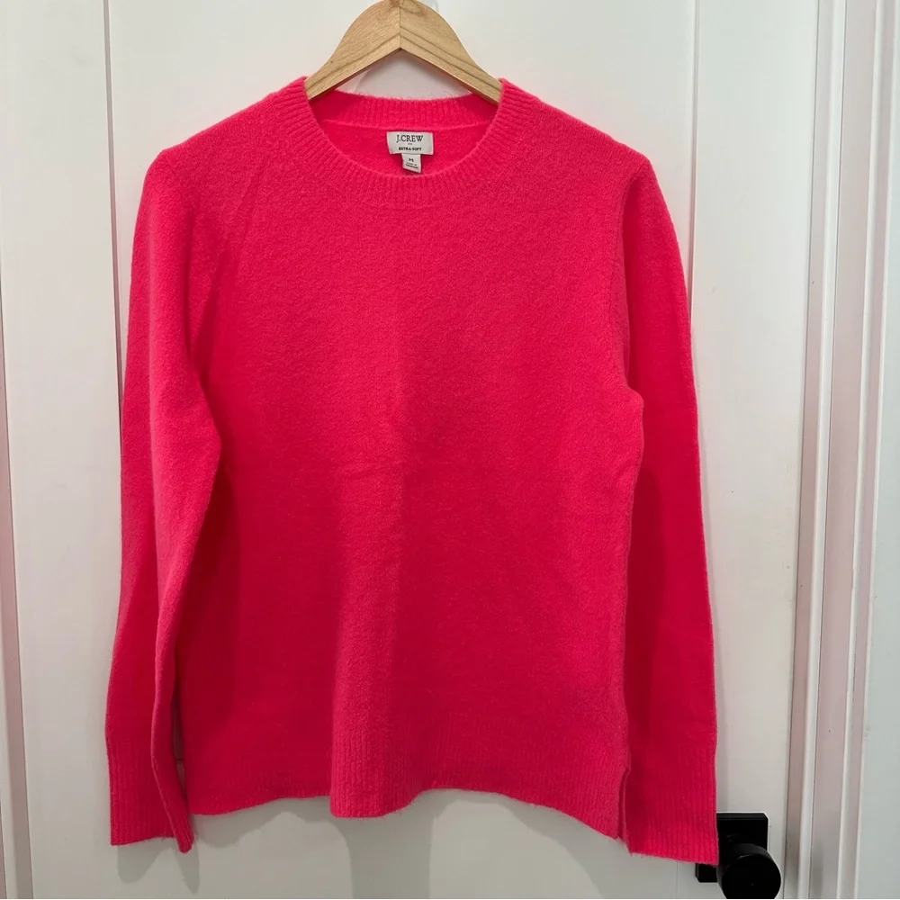 J. crew crewneck sweater extra soft yarn. Size M. Neon dragon fruit. Retail $89
