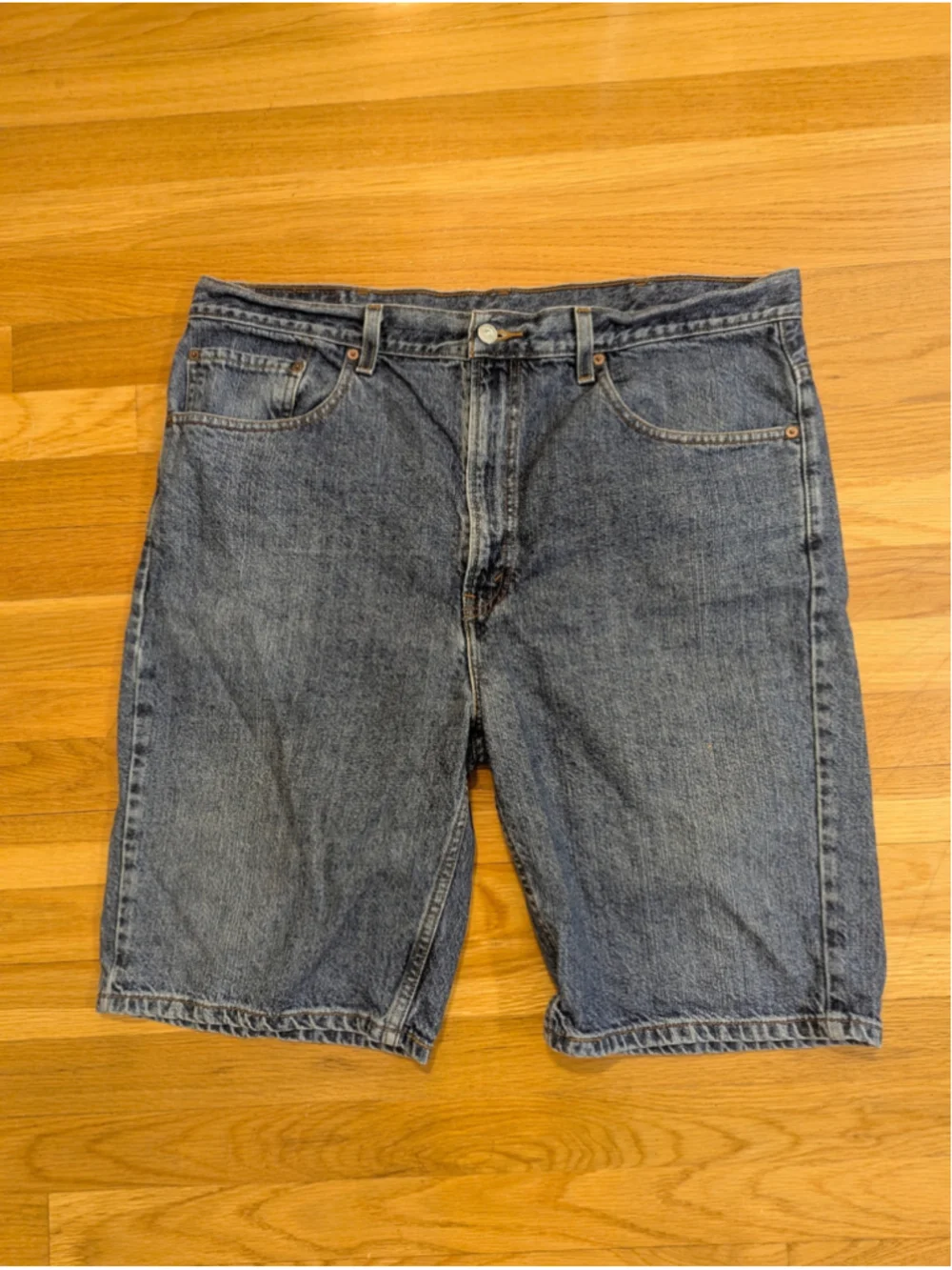 Levi's 505 Regular Fit Jean Shorts Jorts Waist 38