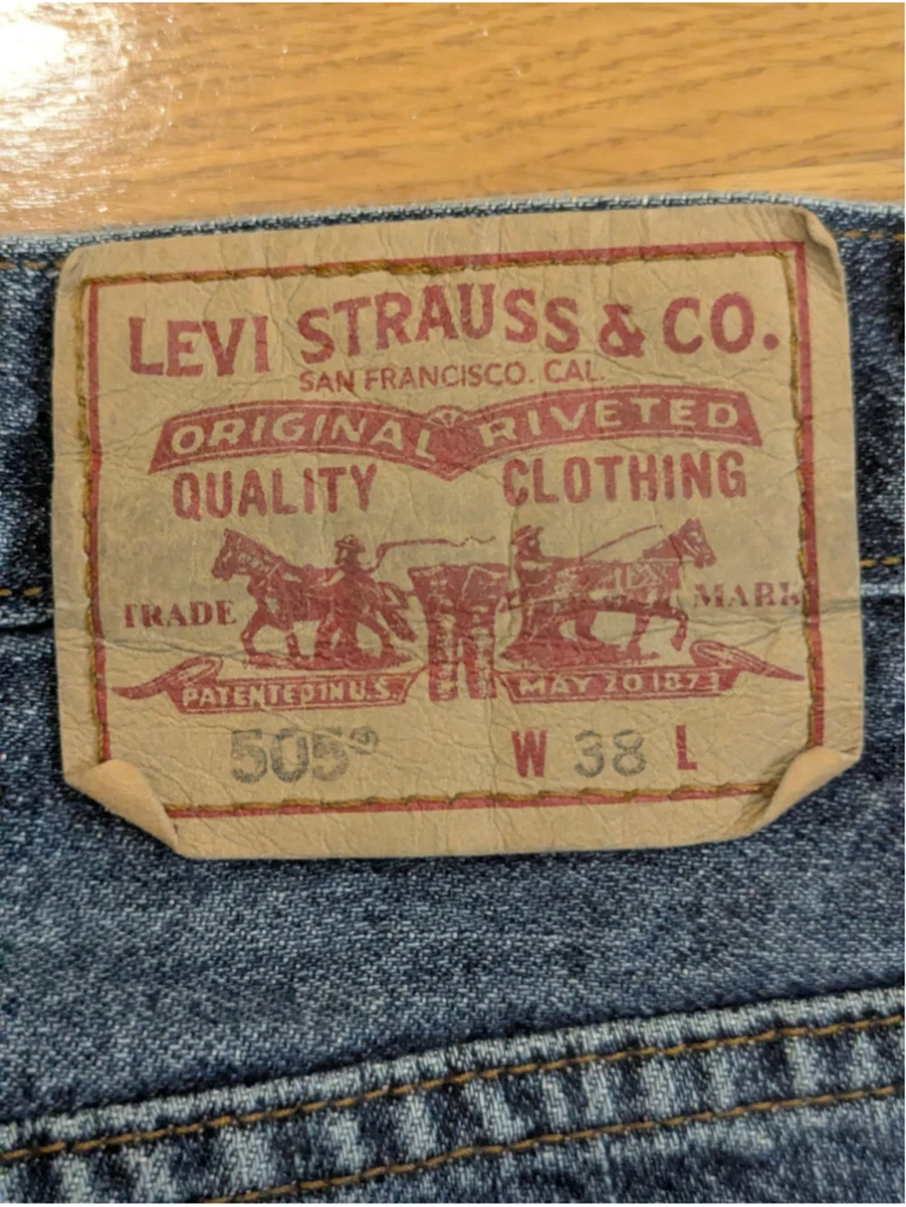Levi's 505 Regular Fit Jean Shorts Jorts Waist 38