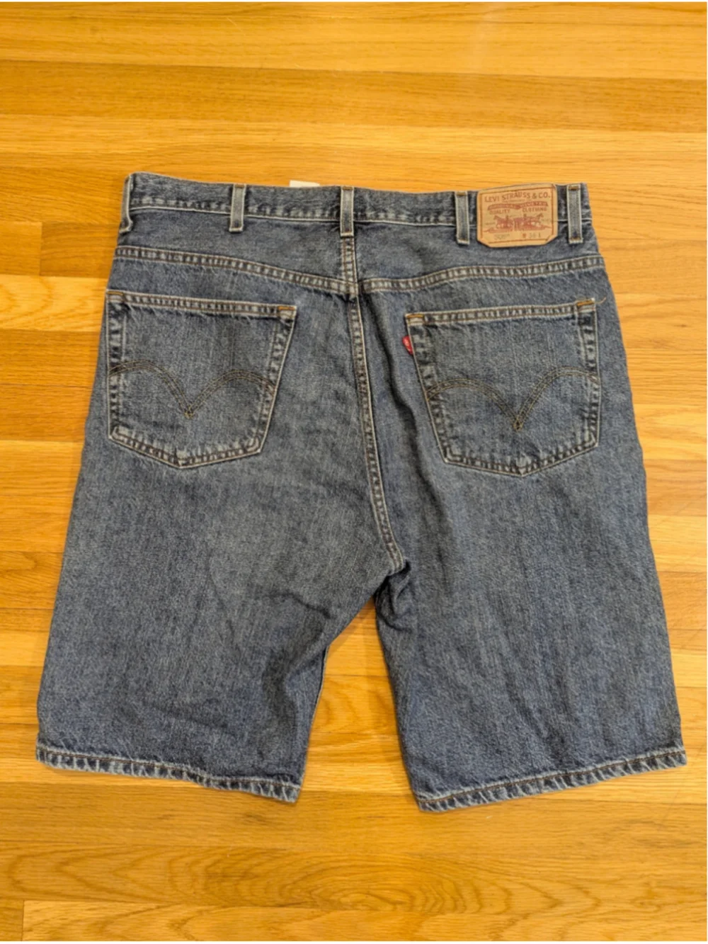 Levi's 505 Regular Fit Jean Shorts Jorts Waist 38