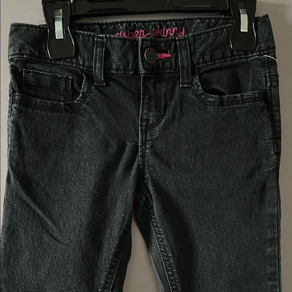 Old Navy any black jeans
