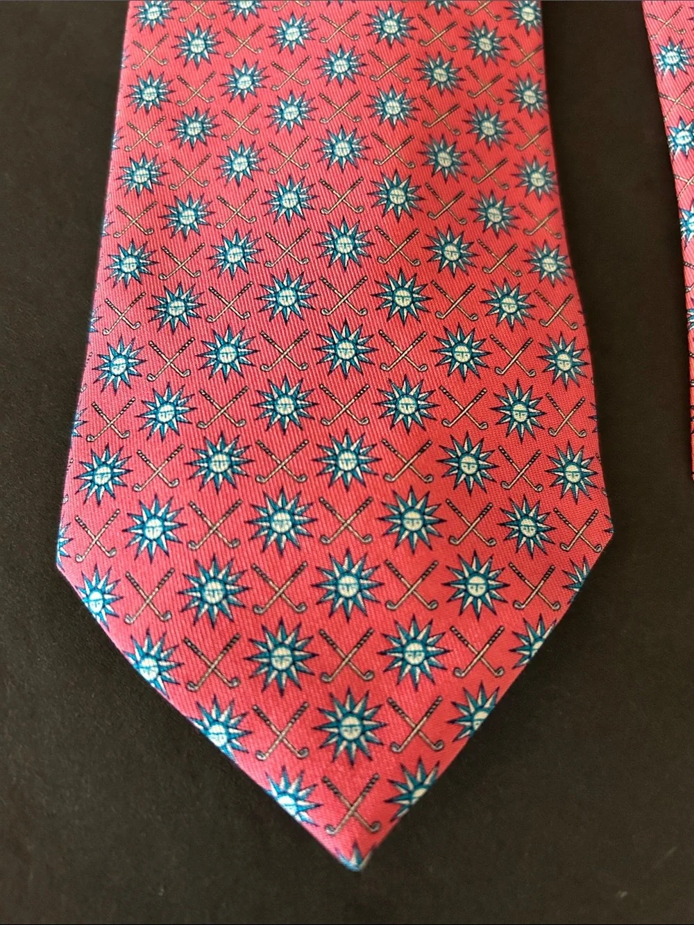 Classic Men's Red Patterned Silk Tie