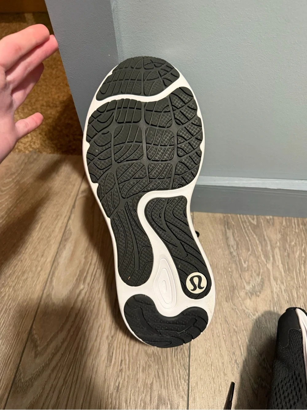 Lululemon Blissful Running Shoe size 11