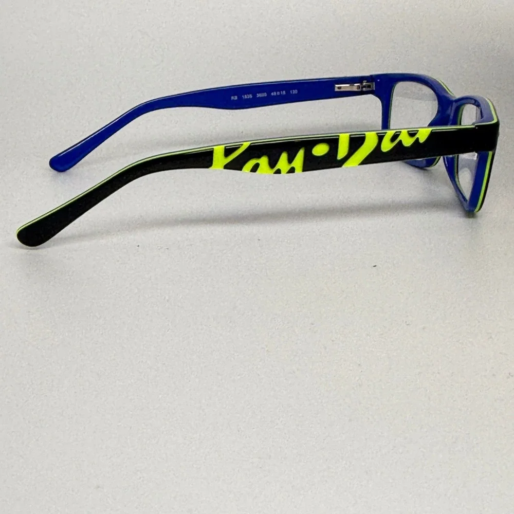 Ray-Ban ***please read***