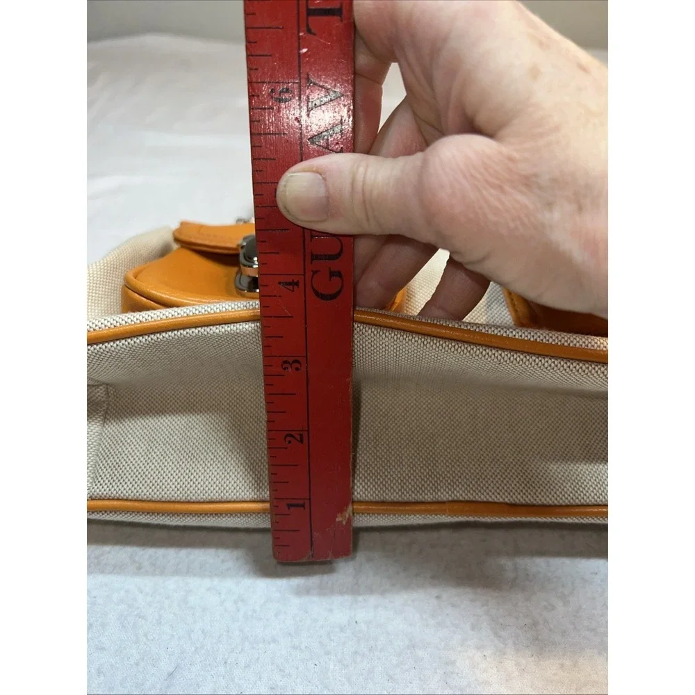 The Unbranded Brand zipper hobo