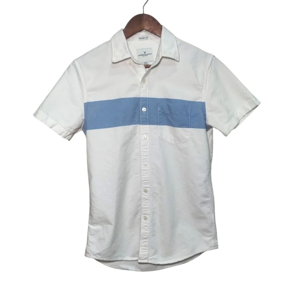 American Eagle Seriously Soft Short Sleeve Button Down