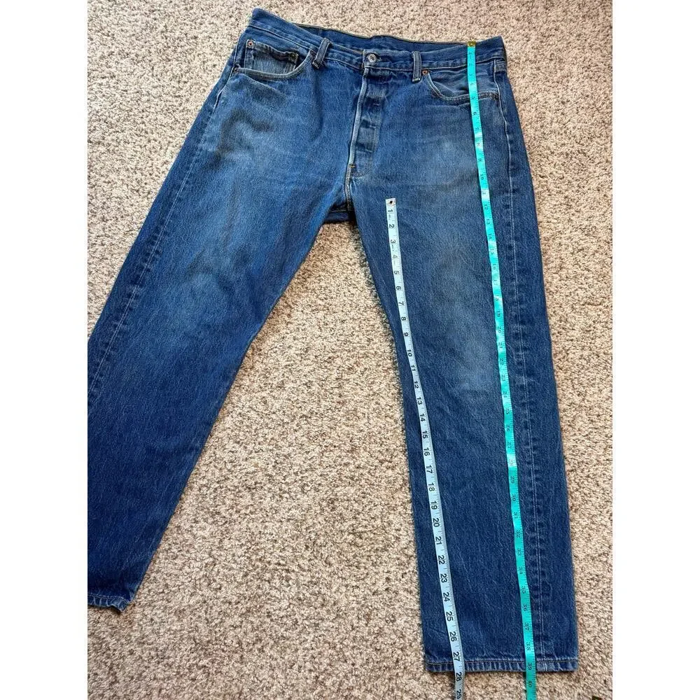 LEVI'S Men's Jeans/Pants Levi's 501, Button Fly size Men's 36X32, straight leg