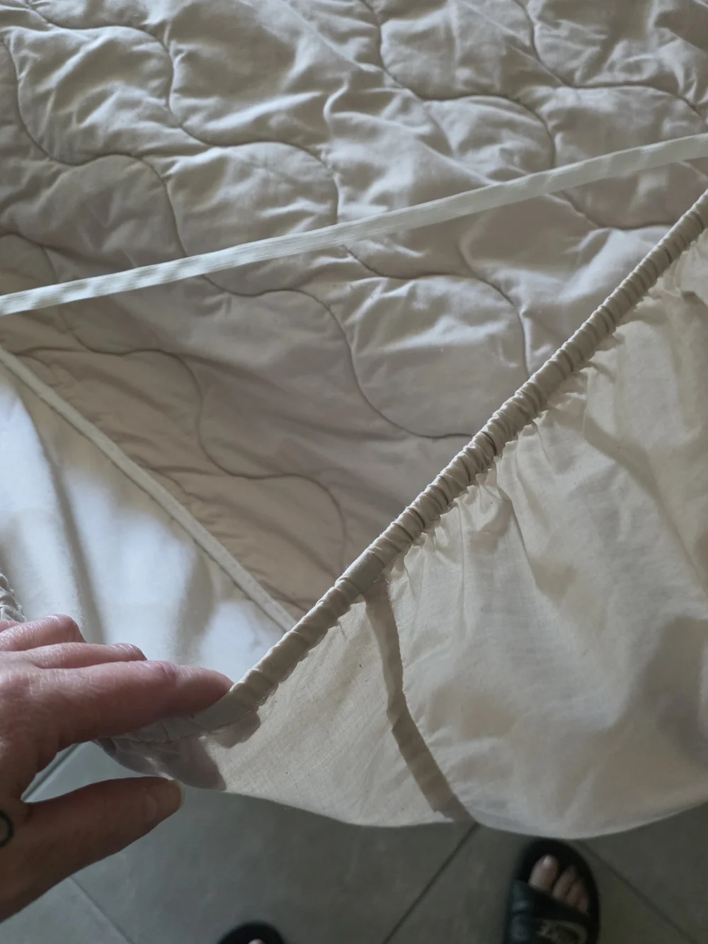 Twin Quilted Fitted Mattress Pad - Soft Home Bedding