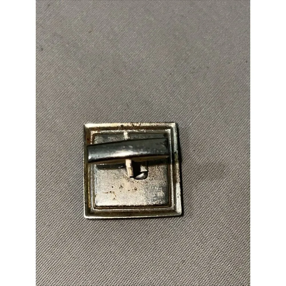 Unbranded these vtg